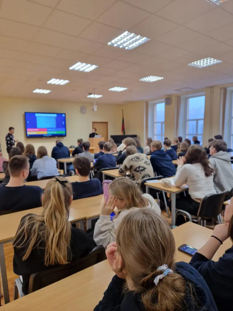 Nuotrauka 4: Demokratijos žinių konkursas