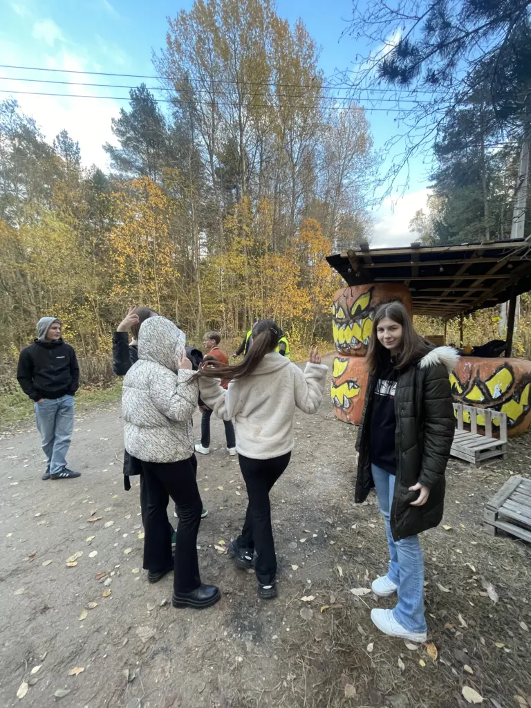Nuotrauka 1: II b klasės išvyka