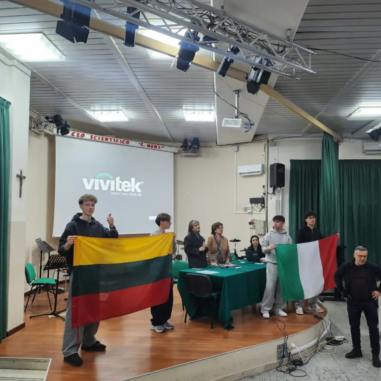 Nuotrauka 4: Jauni balsai – bendra Europos ateitis: Erasmus+ patirtys Sicilijoje