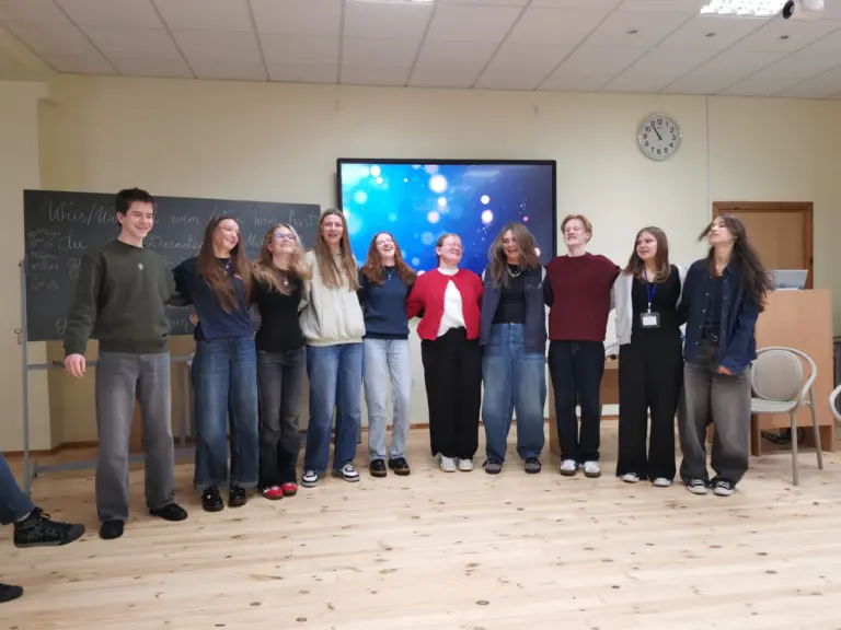 Nuotrauka 5: Juliaus Janonio gimnazijoje prasidėjo Erasmus + projektas, kurio tema “Mokymasis ir mokymas be sienų”!