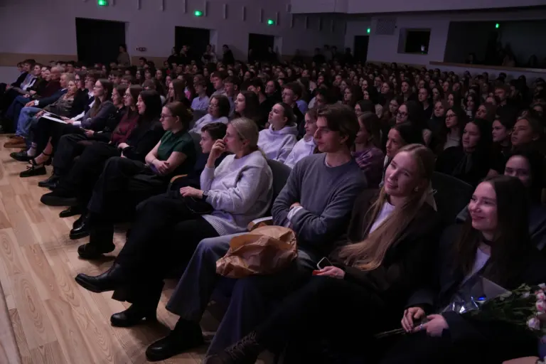Nuotrauka 4: 175-osios abiturientų laidos Šimtadienis „13. Penktadienis”