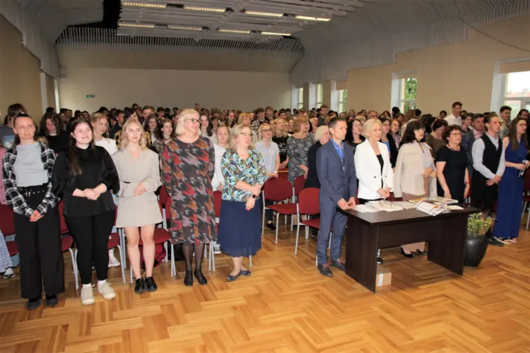 Nuotrauka 4: Mokslo metus vainikavo šventė „Mokslo šaknys 2022“
