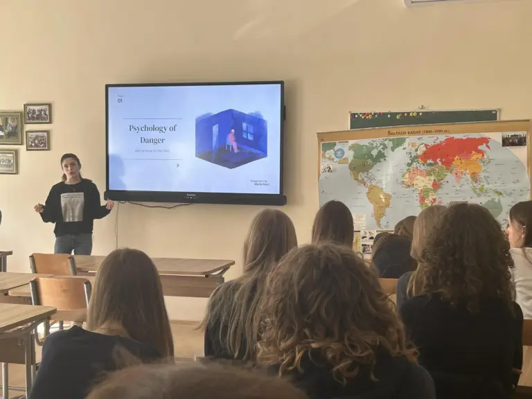 Nuotrauka 6: Psichologo profesijos pristatymas ir netradicinė gyvenimo įgūdžių, ugdymo karjerai ir anglų kalbos pamoka