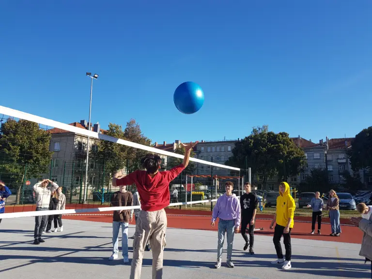 Nuotrauka 4: Sporto diena gimnazijoje
