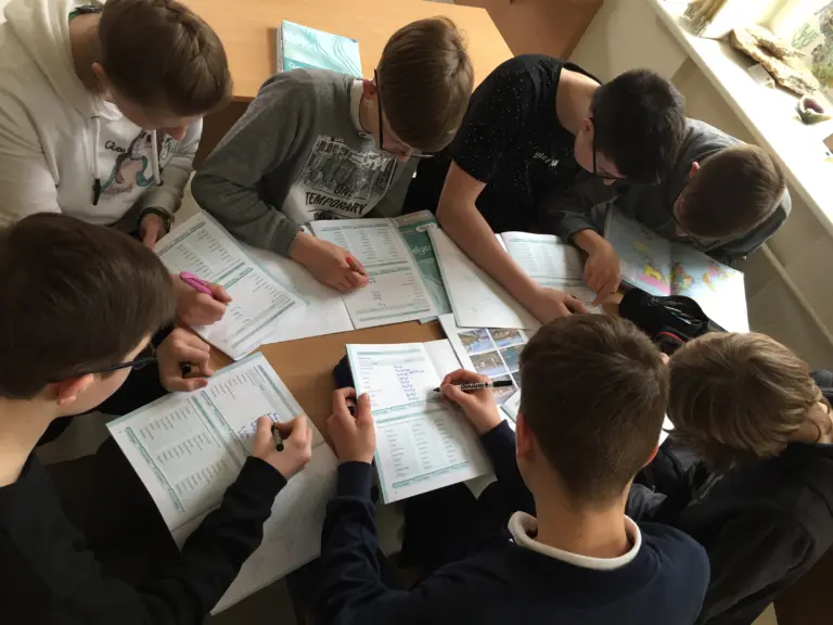 Nuotrauka 3: Janoniečiai dalyvauja bandomajame geografijos projekte „Horizontai“