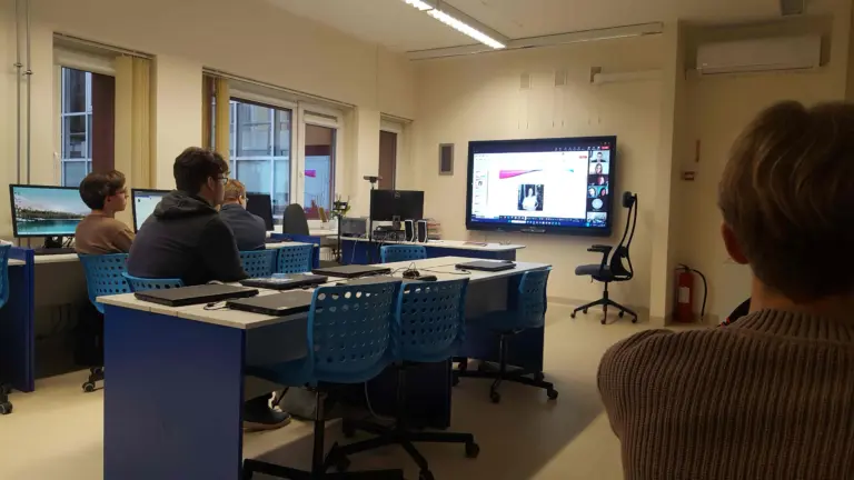 Nuotrauka 5: Nuotolinis susitikimas su Klaipėdos universiteto magistrantais.