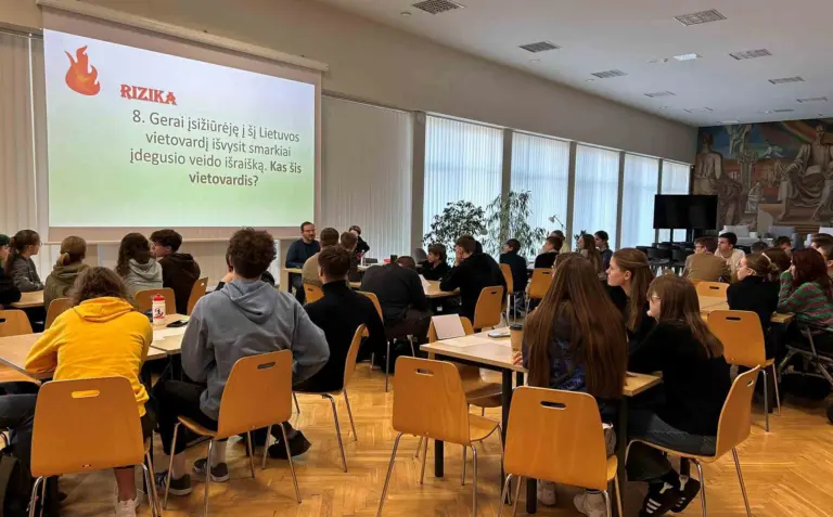 Nuotrauka 4: Janoniečių sėkmė protų kovose, skirtose Lietuvių kalbos dienoms