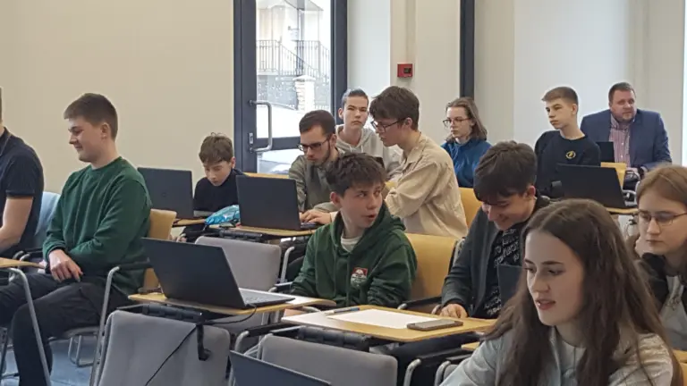 Nuotrauka 2: Respublikinis 6-12 kl. mokinių IT konkursas „IT VARŽYBOS 2024“