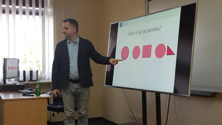 Nuotrauka 2: Dirbtinis intelektas ir matematika: kaip skaičiai ir algoritmai kuria ateitį