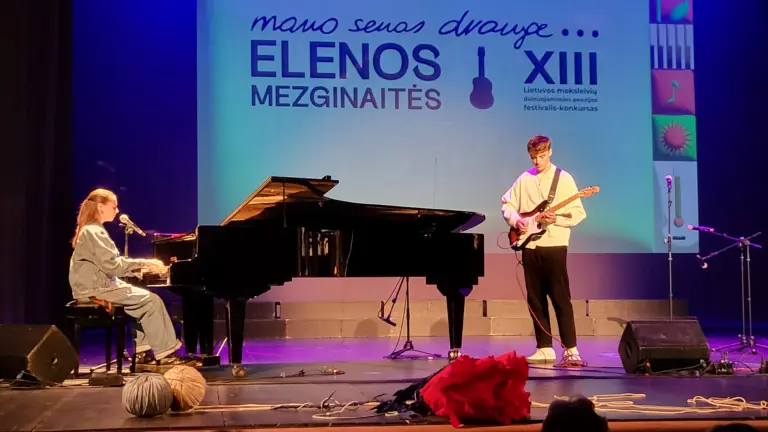 Nuotrauka 3: Respublikinis moksleivių dainuojamosios poezijos konkursas