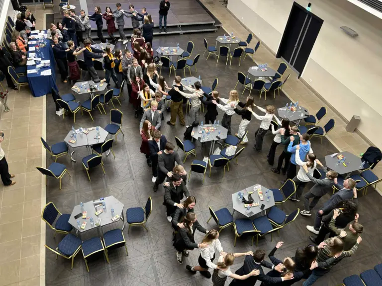 Nuotrauka 6: Protmūšiukai dalyvavo LDK valdovų rūmuose vykusiame konkurse „Kelionė laiku. Praeitis priklauso ateičiai“