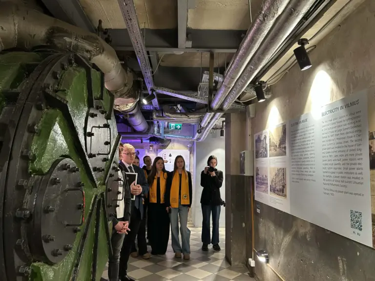 Nuotrauka 6: Janoniečiai sėkmingai dalyvavo I Nacionaliniame energetikos egzamine