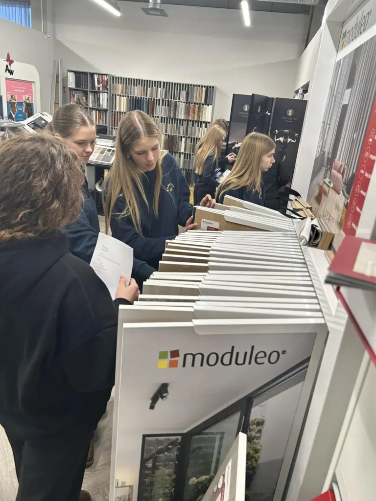Nuotrauka 3: Interjero salonai „Dubingiai“, Šiaulių “Namų idėjų centre”