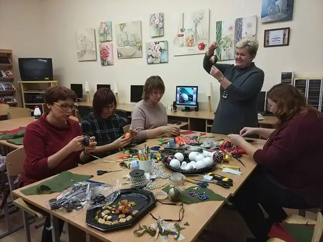 Tėvų klubo kūrybinės dirbtuvės „Kalėdų belaukiant“