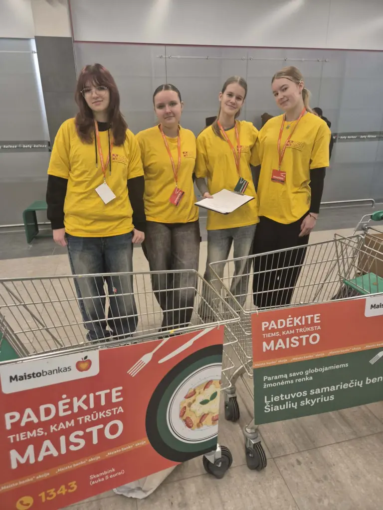 Nuotrauka 2: Gerumas, kuris sušildo – mūsų jaunimas „Maisto banko“ akcijoje!