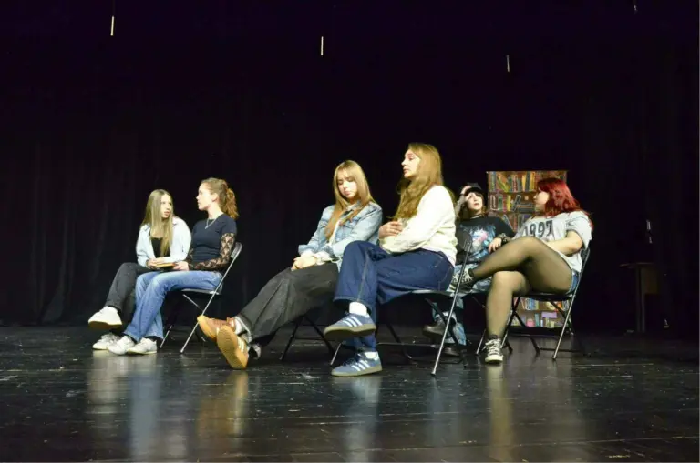 Nuotrauka 2: Gimnazijos teatro „Jeigu” gastrolės Kaune