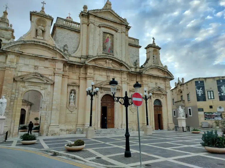 Nuotrauka 3: Juliaus Janonio gimnazijos mokytojai Erasmus+ darbo stebėjimo vizite Maltoje