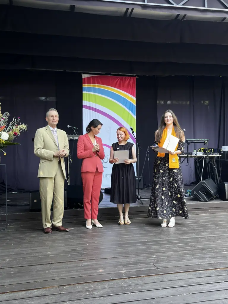 Nuotrauka 7: Tarptautinės programos DofE Award ženkleliais pasipuošė net 14 janoniečių!