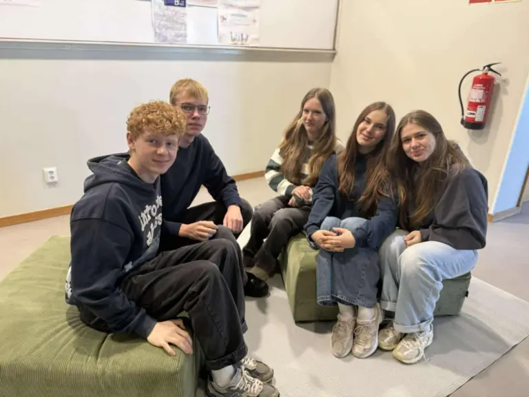 Nuotrauka 3: Lapkričio 17-21 d.III–IV klasių mokiniai dalyvavo „Erasmus+“ programos projekte „Skills for Future“, vykusiame Portugalijoje, Bragos mieste.