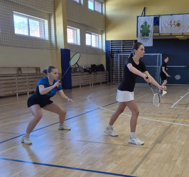 Nuotrauka 2: Šiaulių miesto badmintono varžybų nugalėtojos