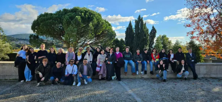 Nuotrauka 2: Lapkričio 17-21 d.III–IV klasių mokiniai dalyvavo „Erasmus+“ programos projekte „Skills for Future“, vykusiame Portugalijoje, Bragos mieste.