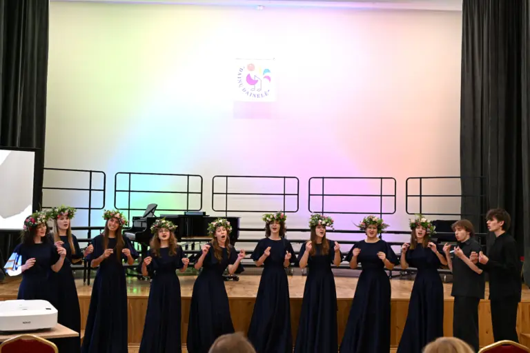Nuotrauka 2: Sveikiname ansamblį „Viva melodica”