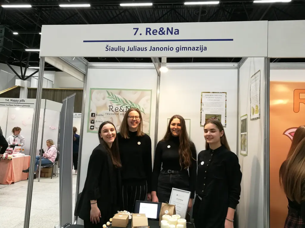 Nuotrauka 1: Janoniečiai Sostinės jaunųjų bendrovių, startuolių EXPO 2020