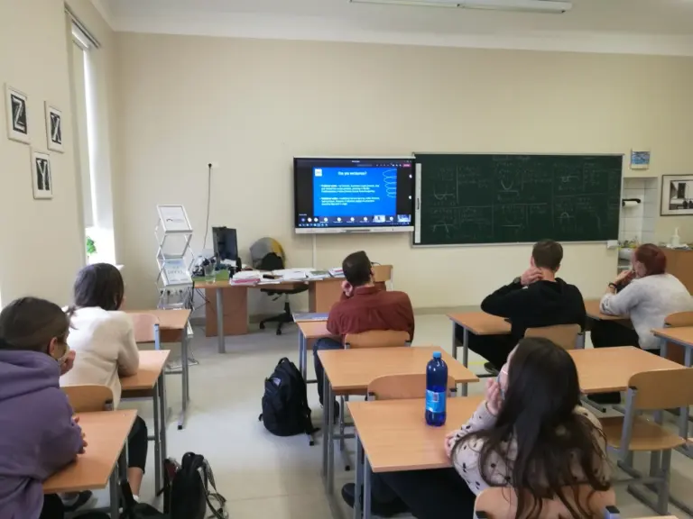 ISM Verslo klasė