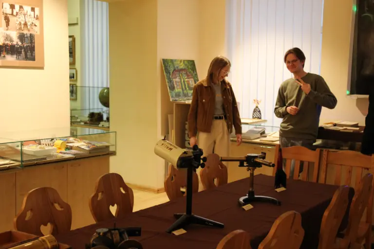 Kosminė naktis gimnazijos muziejuje