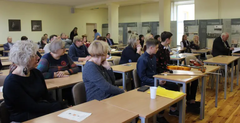 Respublikinė istorijos mokytojų konferencija  „ŠIAULIAI ISTORINIŲ LŪŽIŲ METAIS“