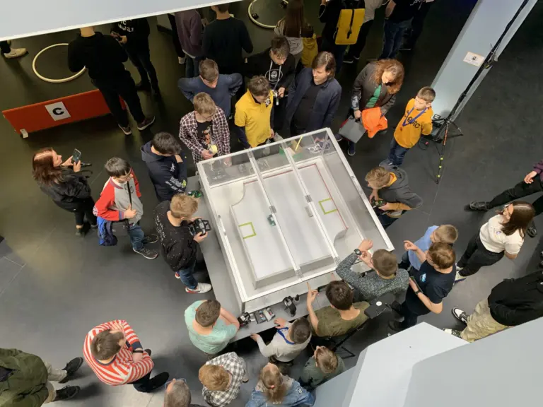 Nuotrauka 1: Tarptautinės robotikos varžybos „Automaton 2022“