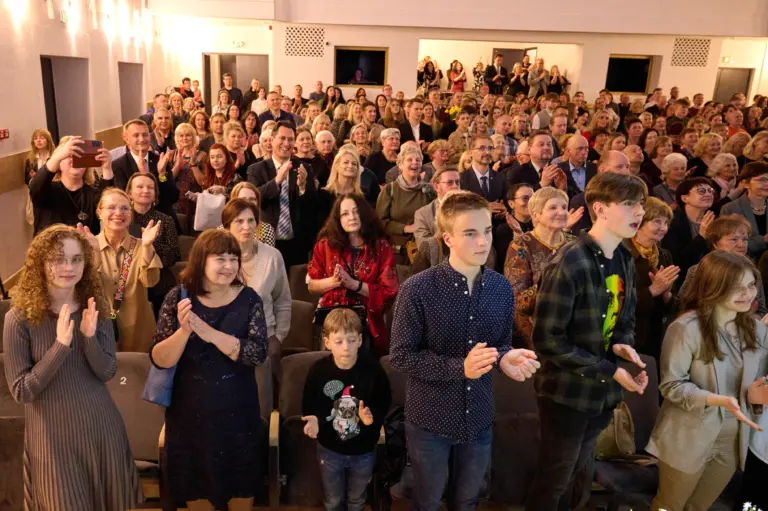 Nuotrauka 2: Juliaus Janonio gimnazijos 170–mečio šventinis koncertas „Visada kartu“