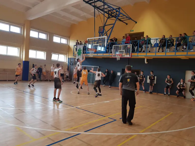 Nuotrauka 1: GIMNAZIJOS KREPŠINIO LYGOS TAURĖS TURNYRAS, SKIRTAS GIMNAZIJOS 170 METŲ JUBILIEJUI PAMINĖTI 2022 05 19