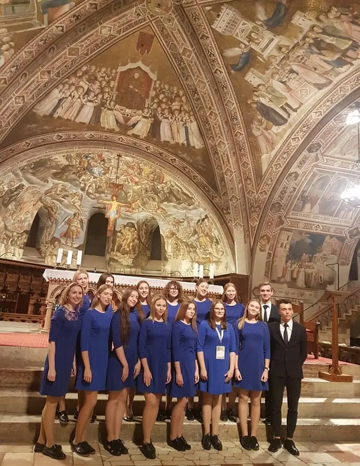 Choristų sėkmė Italijoje