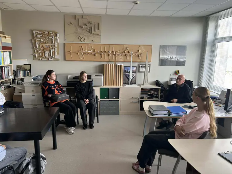 Nuotrauka 2: Architekto Vytenio Rudoko „RS studijoje“.