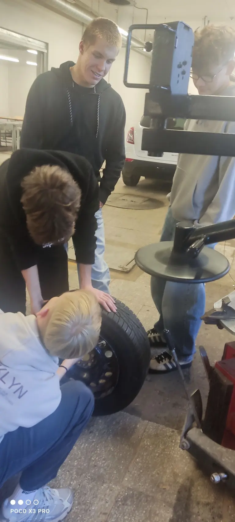Nuotrauka 2: Šiaulių technologijų mokymo centro Mechanikos skyriuje