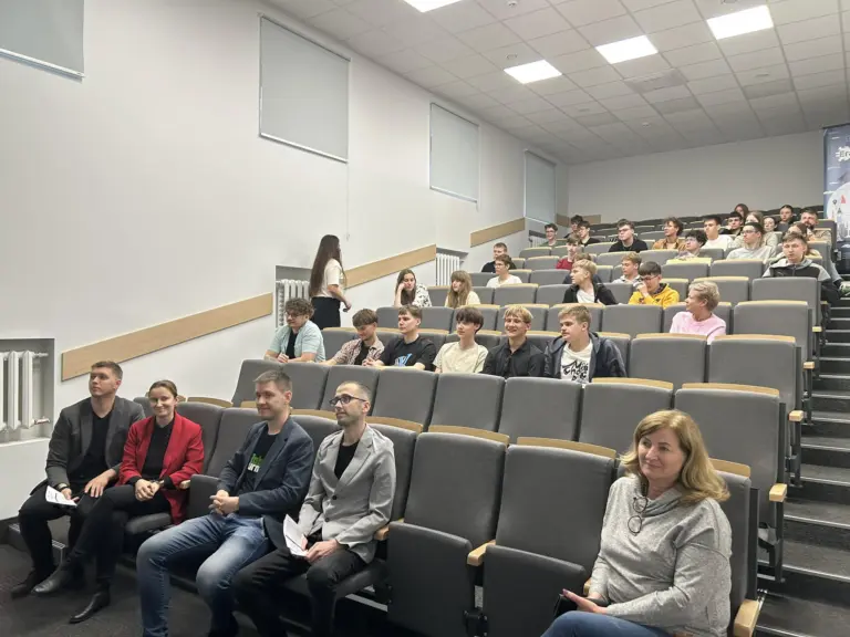 Nuotrauka 1: Projektas „Inovacijų laboratorija-ROBIT”
