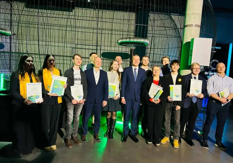 Nuotrauka 5: Janoniečiai sėkmingai dalyvavo I Nacionaliniame energetikos egzamine