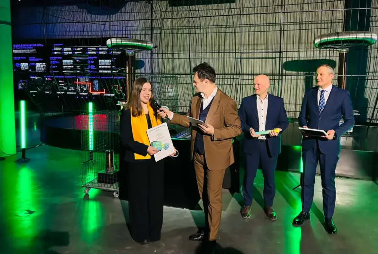 Nuotrauka 4: Janoniečiai sėkmingai dalyvavo I Nacionaliniame energetikos egzamine