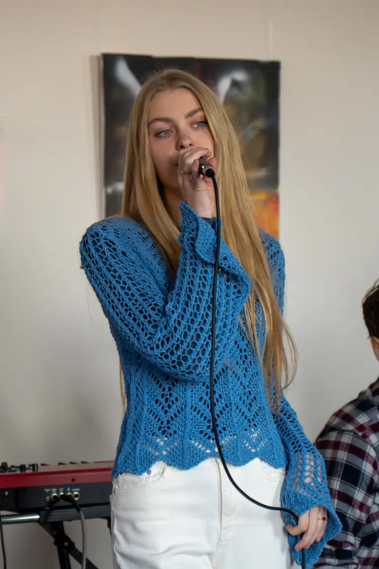Nuotrauka 3: Tarptautinę studentų dieną paminėjome kartu su Šiaulių Juliaus Janonio gimnazijos muzikos grupe „Kaleidoskopas“!