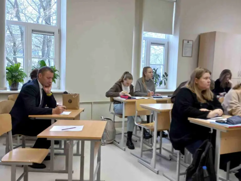 Nuotrauka 5: Svečiai matematikos pamokoje