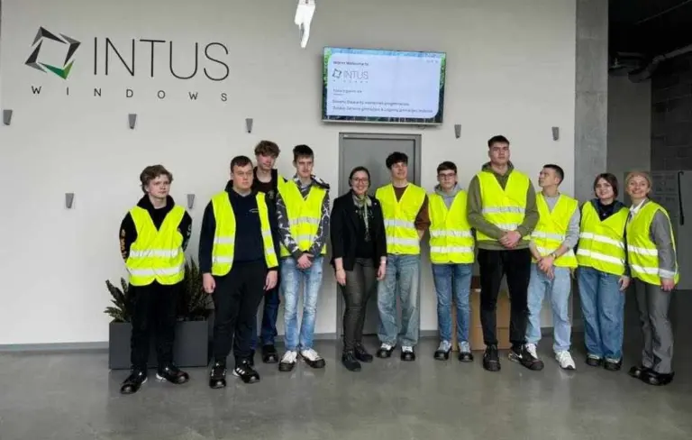 Nuotrauka 2: Pažintinis profesinis vizitas į „Ltintus“ gamyklą