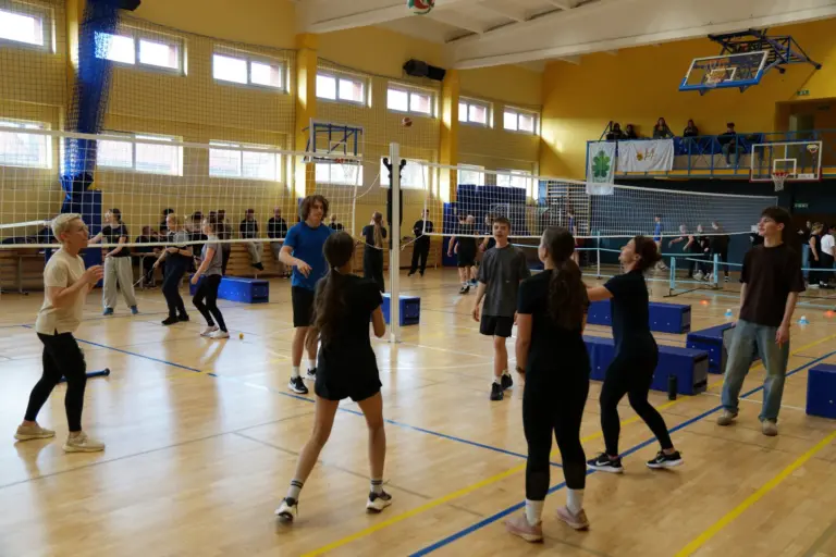 Nuotrauka 1: Sveikatą stiprinančios mokyklos benduomenės renginys „Judėkime kartu 2026”