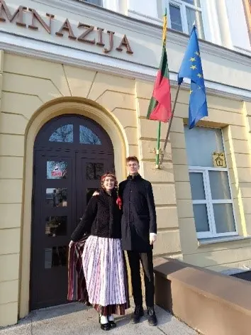 Nuotrauka 4: Vasario 14 dieną gimnazijos erdvėse skambėjo žodžiai „Laisvė“ ir „Meilė“