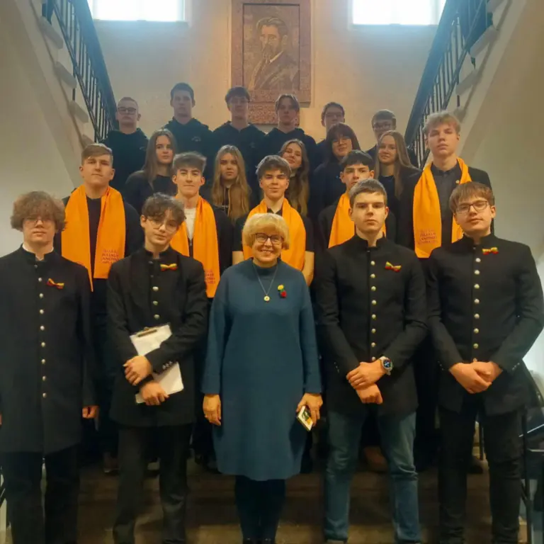 Nuotrauka 1: Vasario 16-oji – proga būti vieningiems ir patriotiškiems!