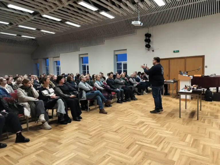 Nuotrauka 1: Svečiuose lektorius iš Kauno Darius Joneikis