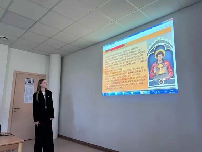 Nuotrauka 1: Vilties piligrimai: moksleivių žvilgsnis į dvasines vertybes
