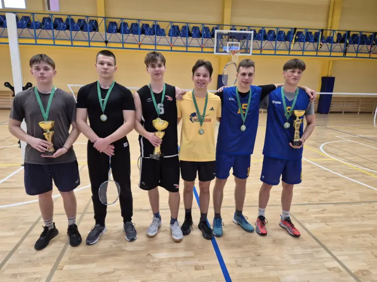 Nuotrauka 1: Šiaulių miesto mokyklų badmintono varžybos