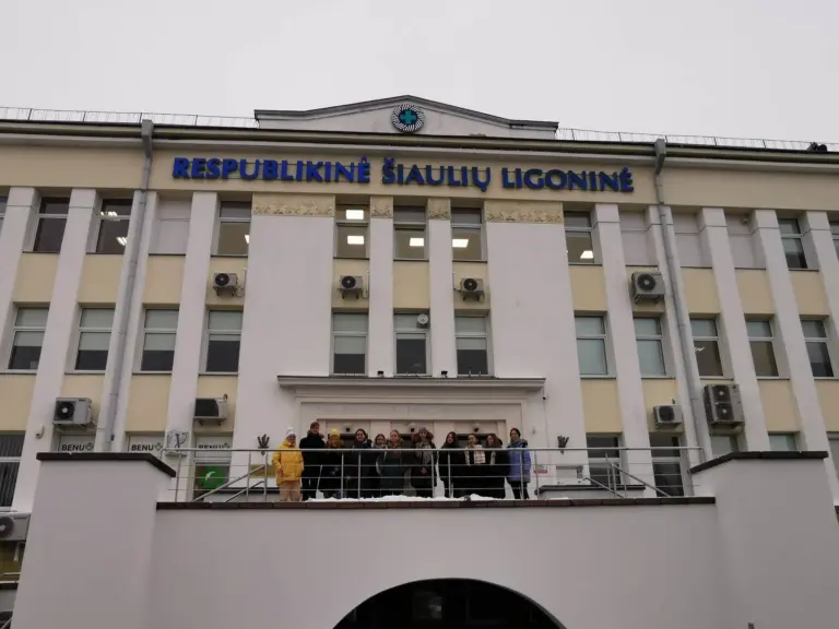 Nuotrauka 1: I-IV klasių gimnazistai turėjo išskirtinę galimybę pažinti gydytojo profesiją