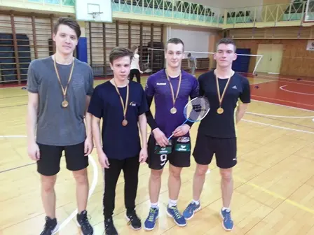 Gimnazijos merginų ir vaikinų vienetų badmintono varžybos